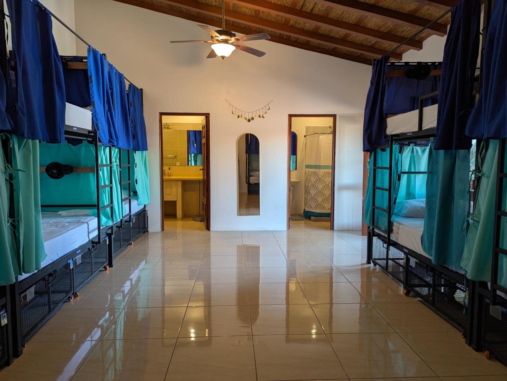 Hostal Azul Granada Exteriör bild
