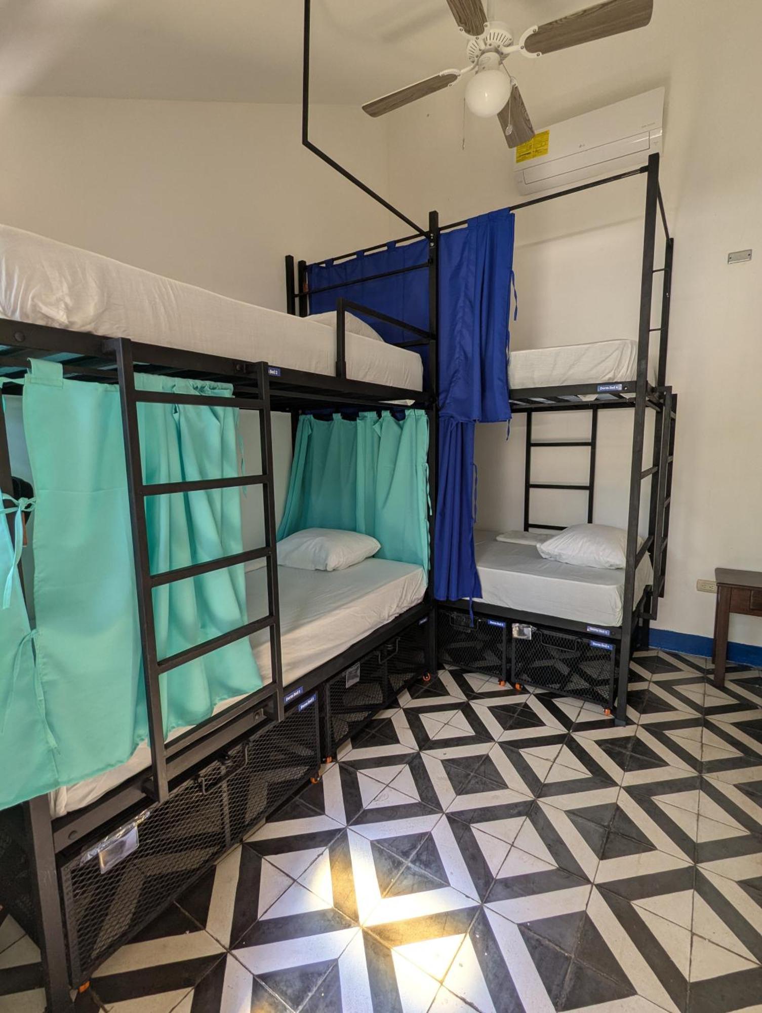 Hostal Azul Granada Exteriör bild